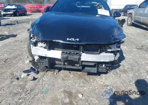 2022 Kia K5 Gt-Line z USA, uszkodzony, nr VIN 5XXG64J28NG165501